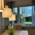 Muehlenblick Mit Bester Anbindung אסנס